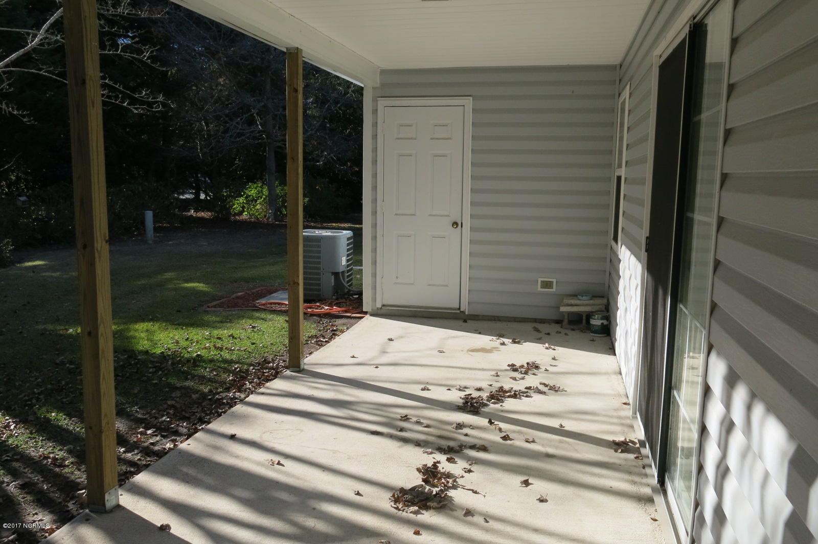 303 Barbour Road, Unit 601 Morehead City, NC 28557 - Photo 17 of 21 IMG_3095