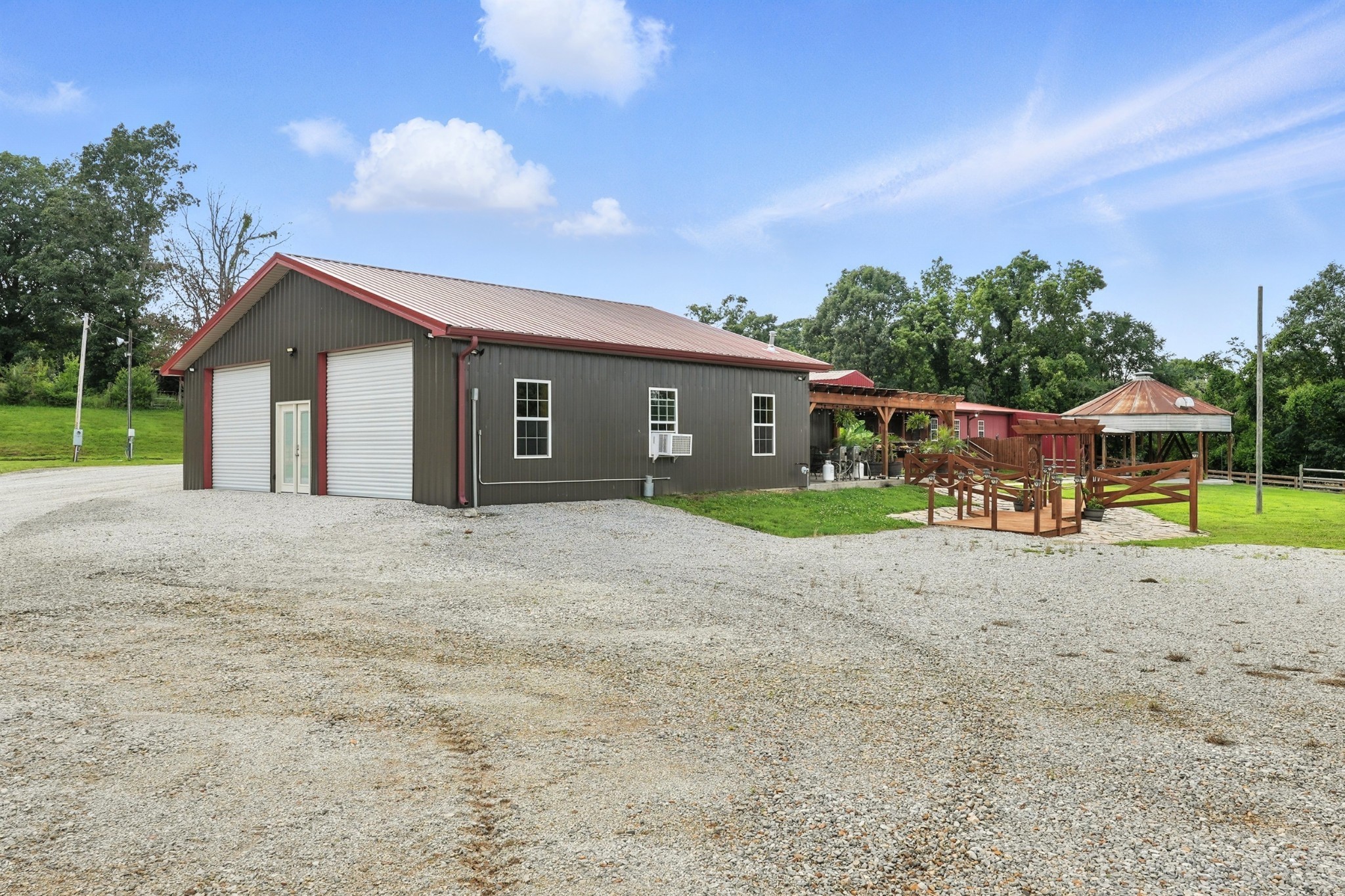 1880 Clydeton Road Waverly, TN 37185 - Photo 26 of 85