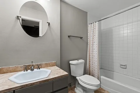 $525,000 | 254 East 5th Street, Houston, TX 77007