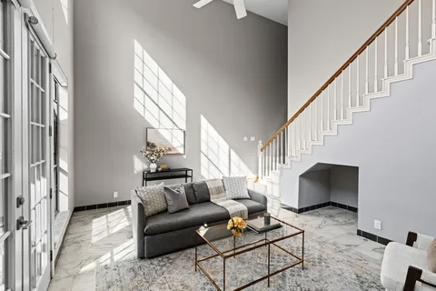 $525,000 | 254 East 5th Street, Houston, TX 77007