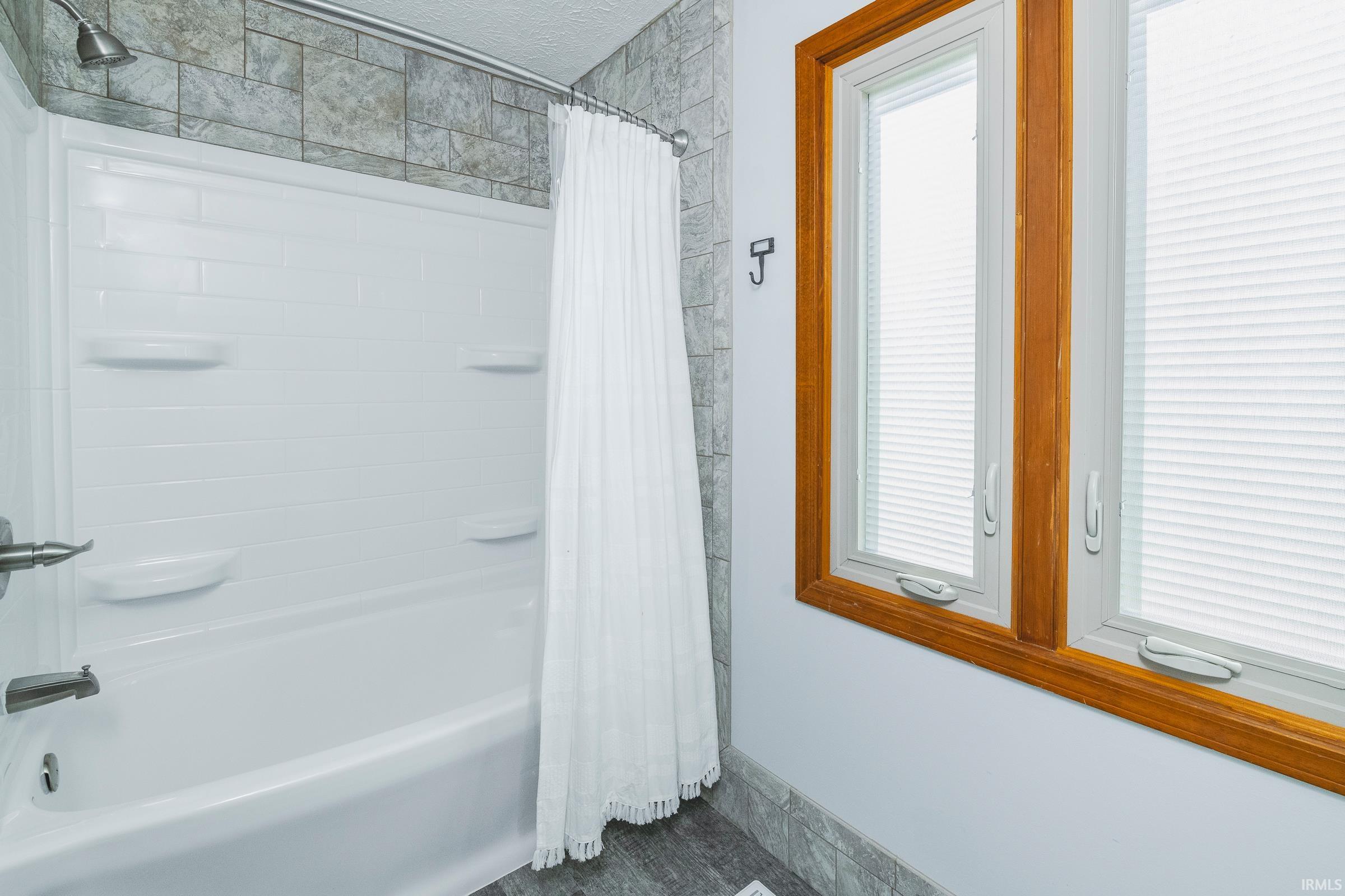5109 North Logan View Bloomington, IN 47404 - Photo 12 of 35 Gallery Image 12