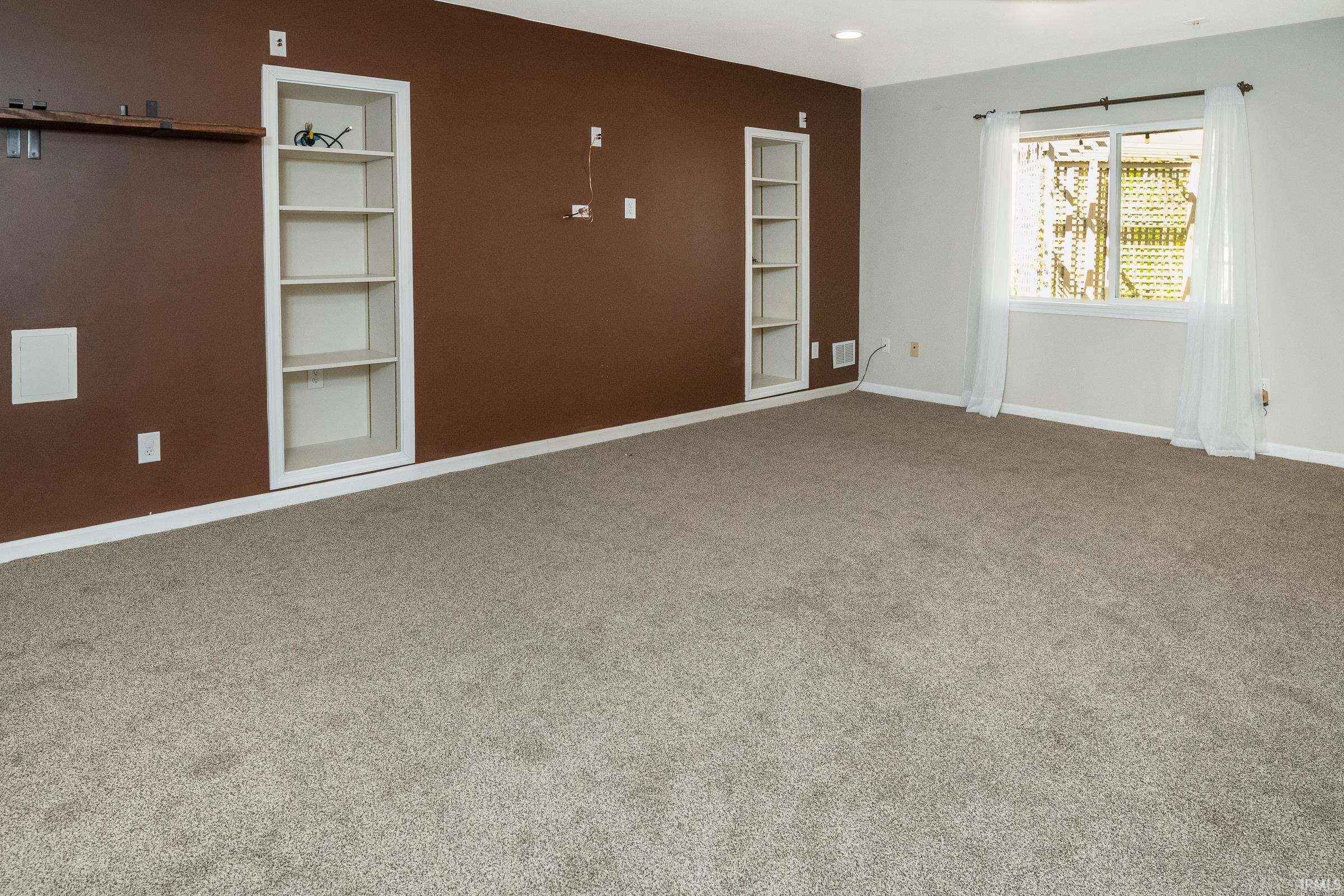 5109 North Logan View Bloomington, IN 47404 - Photo 21 of 35 Gallery Image 21