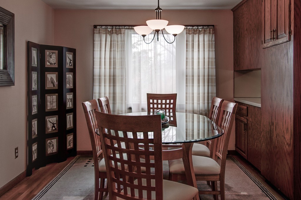 21 Berkeley Road Framingham, MA 01701 - Photo 7 of 30 Gallery Image 7