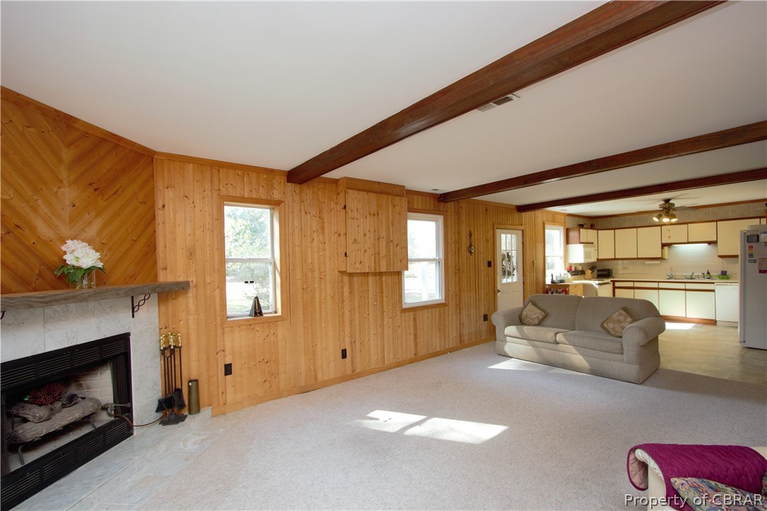 2436 Starvation Road Gloucester, VA 23061 - Photo 5 of 37 Gallery Image 5