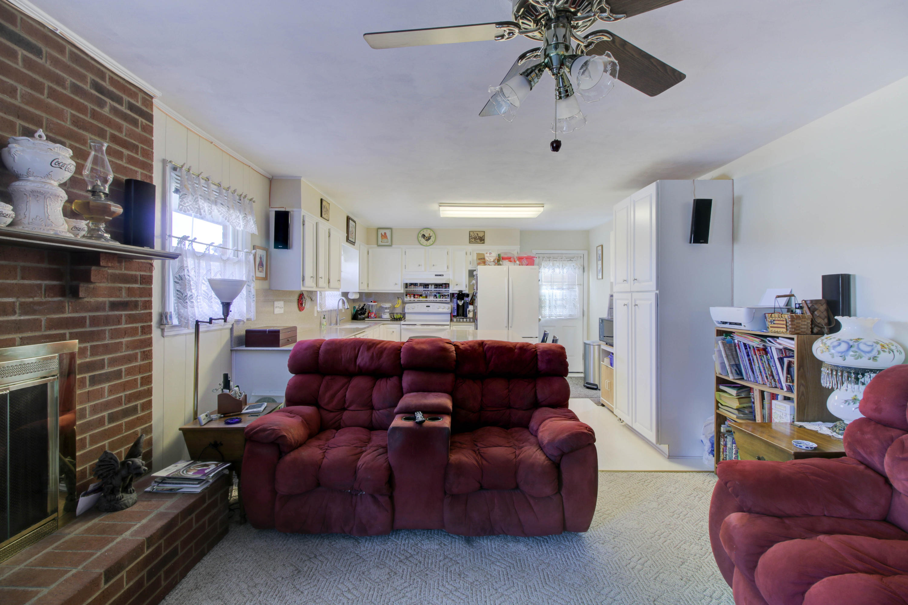 214 Apple Tree Road Roanoke, VA 24019 - Photo 14 of 33 IMG_1529_30_31_32_33_34_35