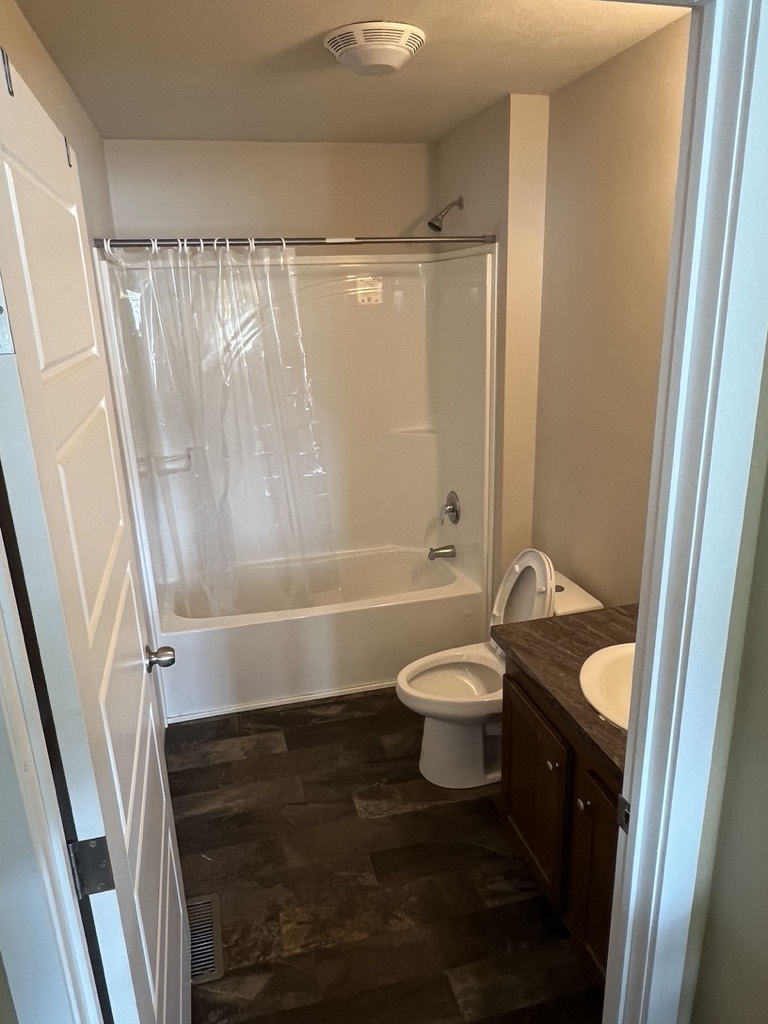 84 North Branch Road Glenview, IL 60025 - Photo 14 of 23 Gallery Image 14