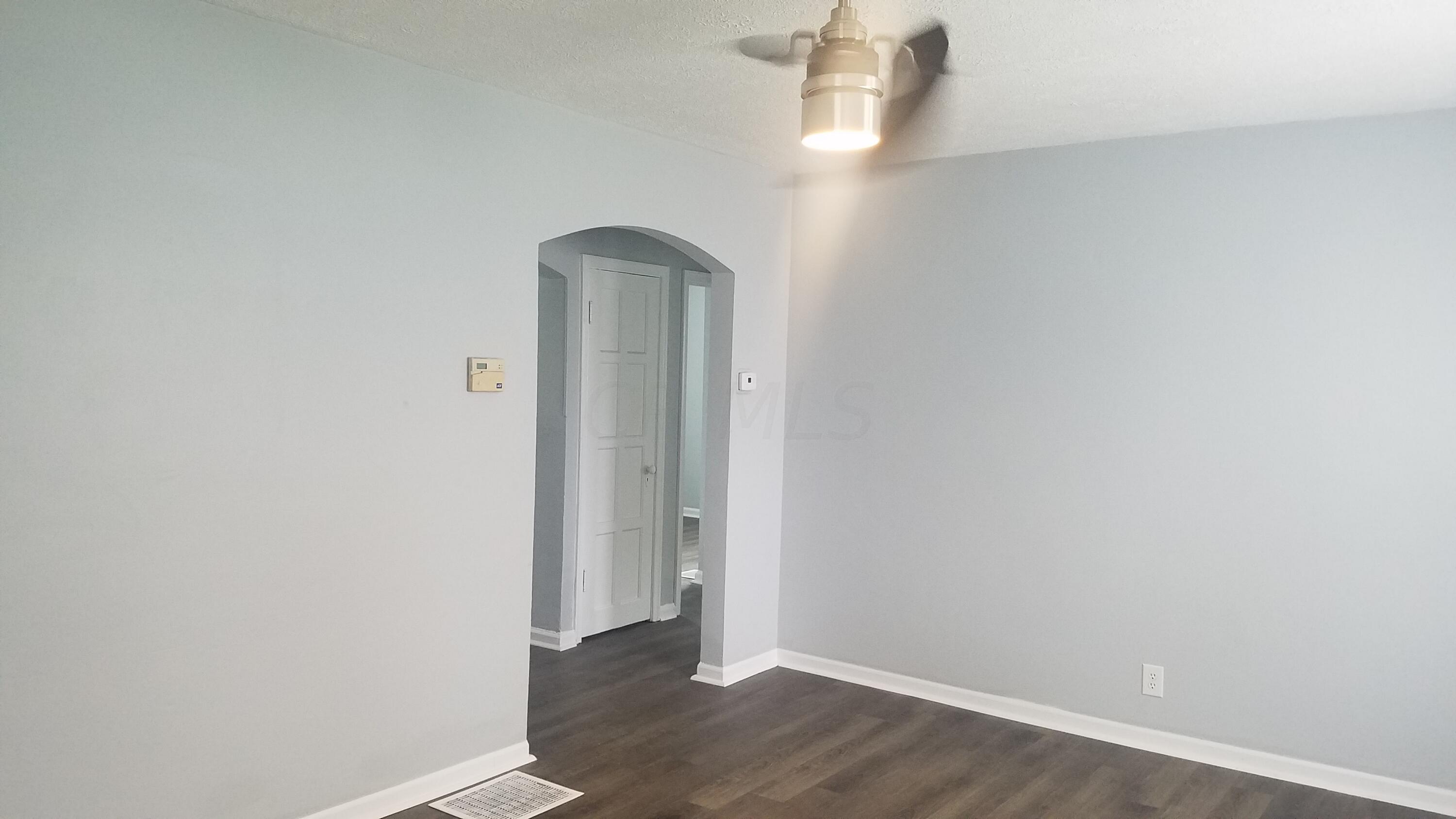 230 Edgevale Road Columbus, OH 43209 - Photo 2 of 11 Gallery Image 2