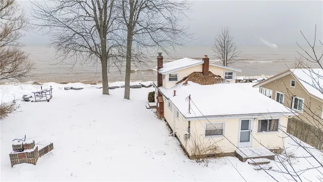 $319,900 | 6414 Shore Acres Road, Hamlin, NY 14468