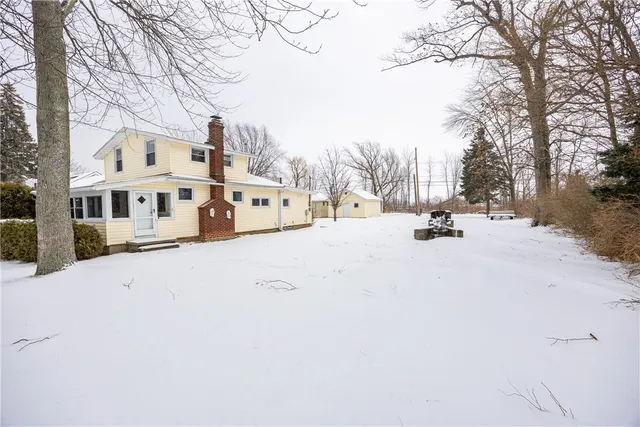 $319,900 | 6414 Shore Acres Road, Hamlin, NY 14468