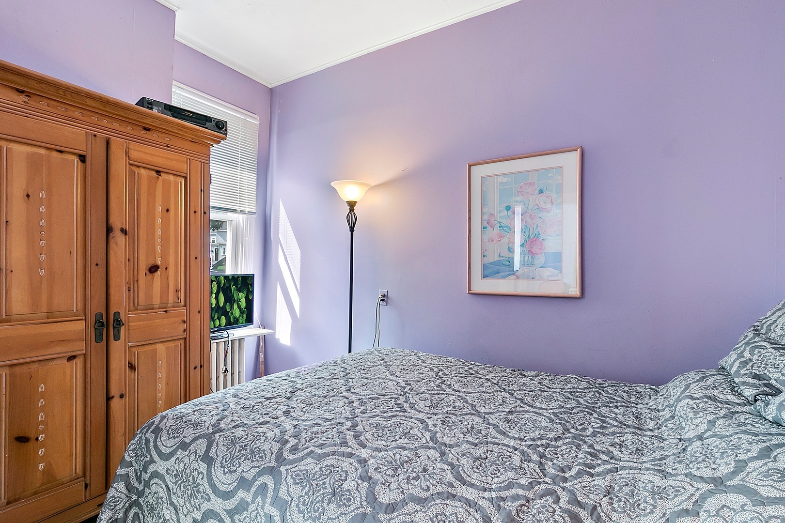 169 Barrypoint Road Riverside, IL 60546 - Photo 6 of 27 a bedroom with a bed and a dresser