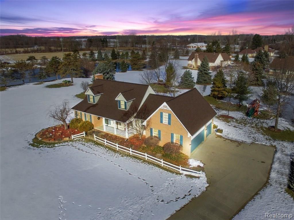 11833 Francesca Court Romeo, MI 48065 - Photo 2 of 38 DJI_0301 (2).jpg