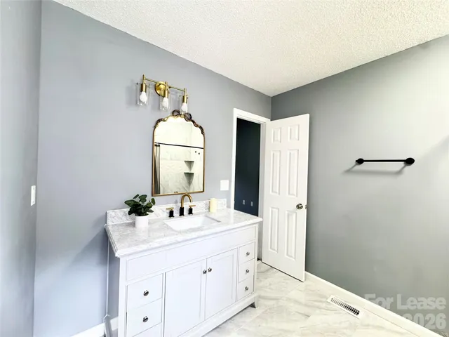 $2,200 | 1634 Pamela Lorraine Drive, Charlotte, NC 28213