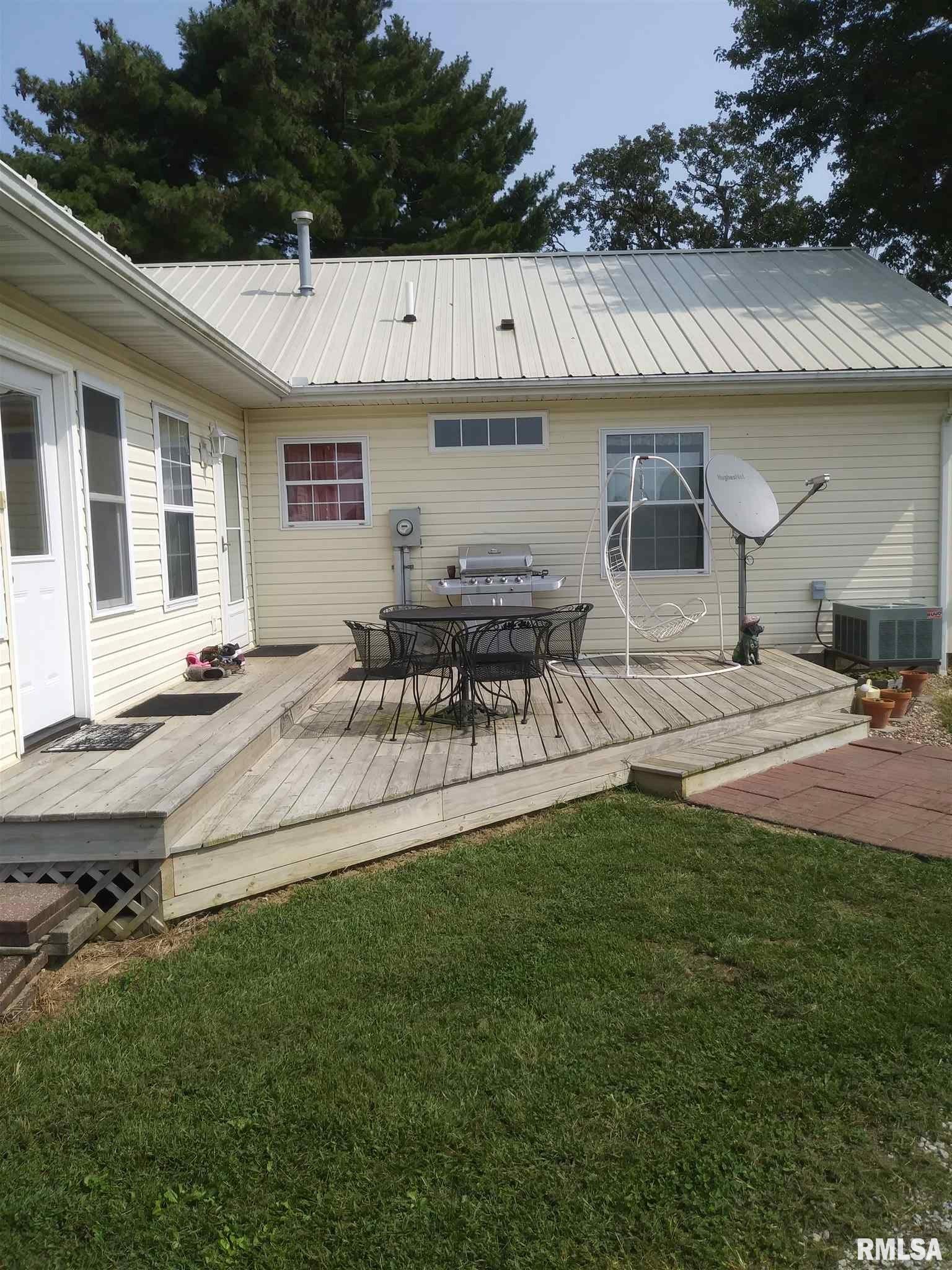 12827 Webb Hill Road Ewing, IL 62836 - Photo 3 of 29