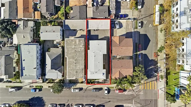 $2,000,000 | 1207 South Catalina Street, Los Angeles, CA 90006