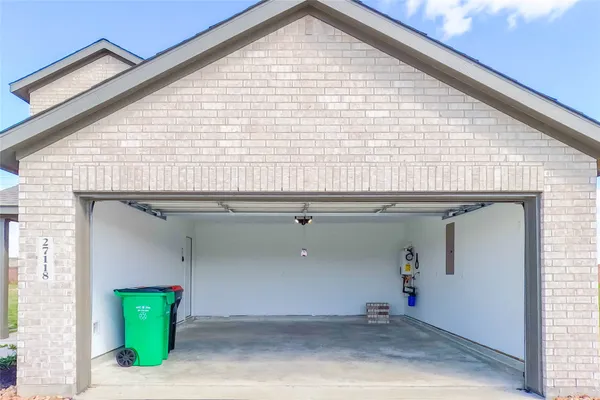 $2,250 | 27118 Reef Coast Drive, Katy, TX 77493