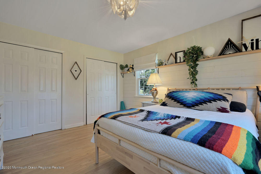 13 Hill Road Lincroft, NJ 07738 - Photo 20 of 44 MASTER SUITE