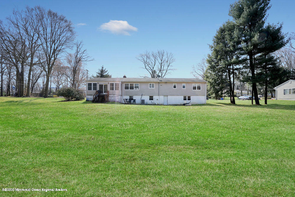 13 Hill Road Lincroft, NJ 07738 - Photo 41 of 44 EXPANSIVE BACK YARD