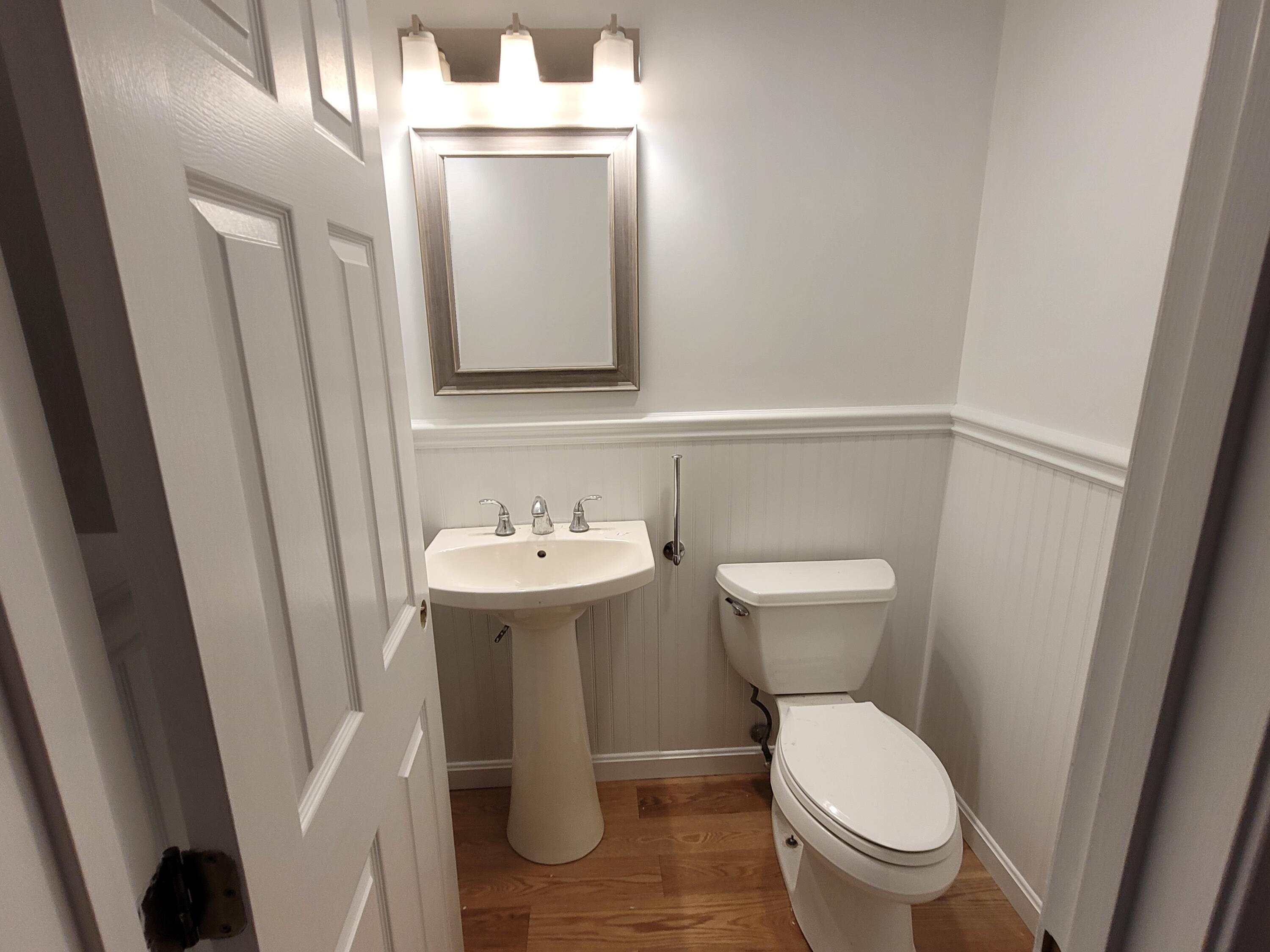 130 Foxglove Road Centerville, MA 02632 - Photo 40 of 65 3rd Bathroom (1/2 bath)