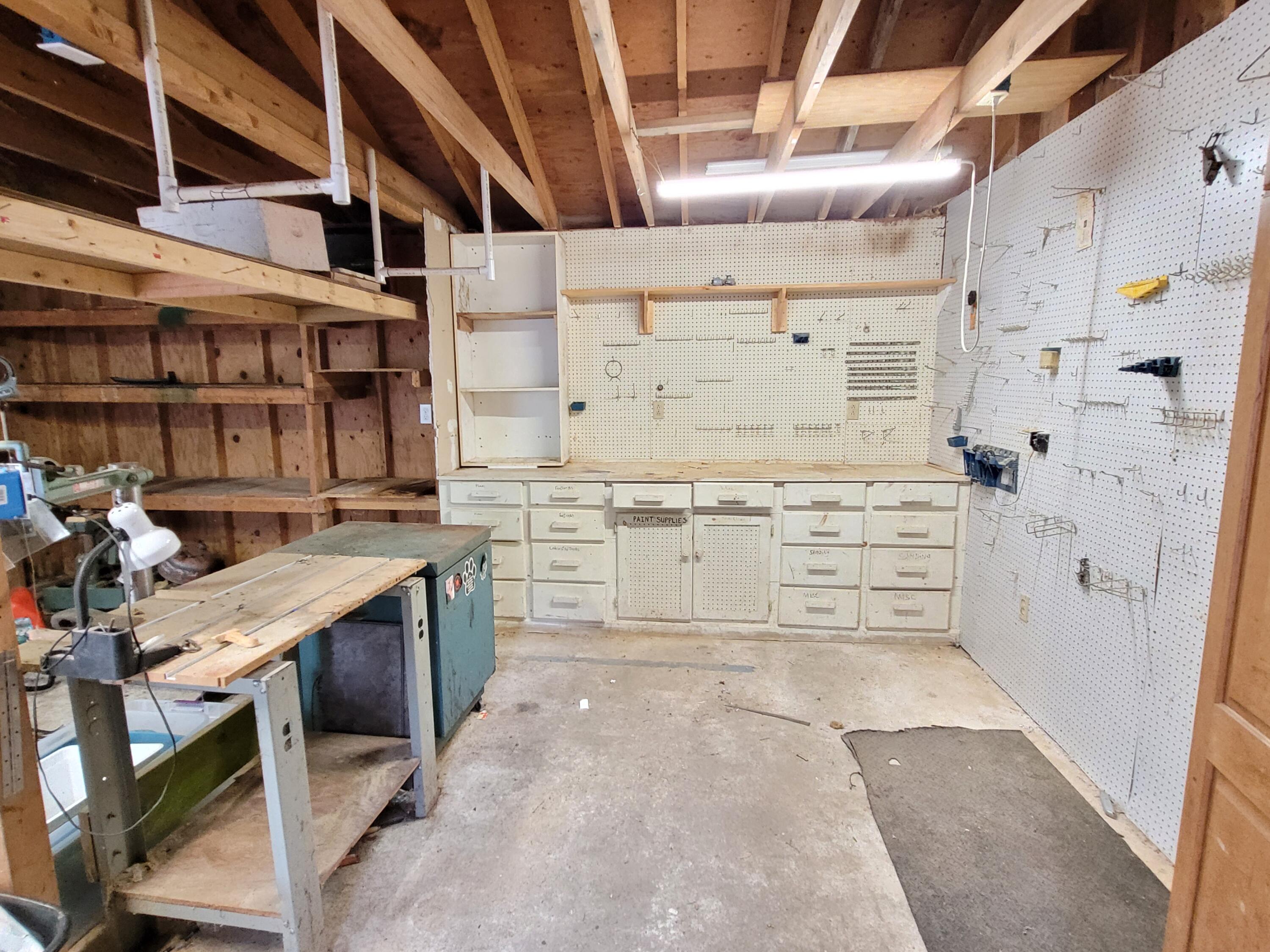 130 Foxglove Road Centerville, MA 02632 - Photo 49 of 65 Workshop