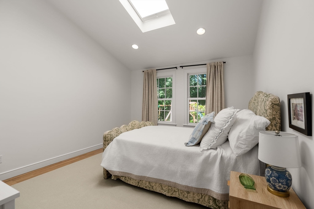 99 Parker Road Wellesley, MA 02482 - Photo 19 of 37