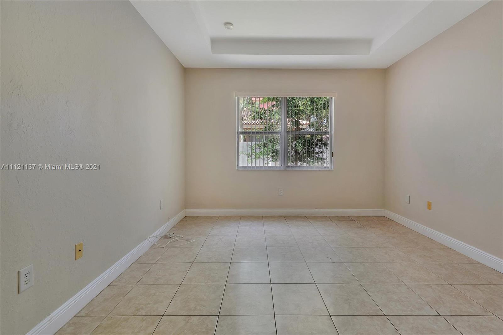 1072 Northeast 40th Road Homestead, FL 33033 - Photo 14 of 49 Gallery Image 14