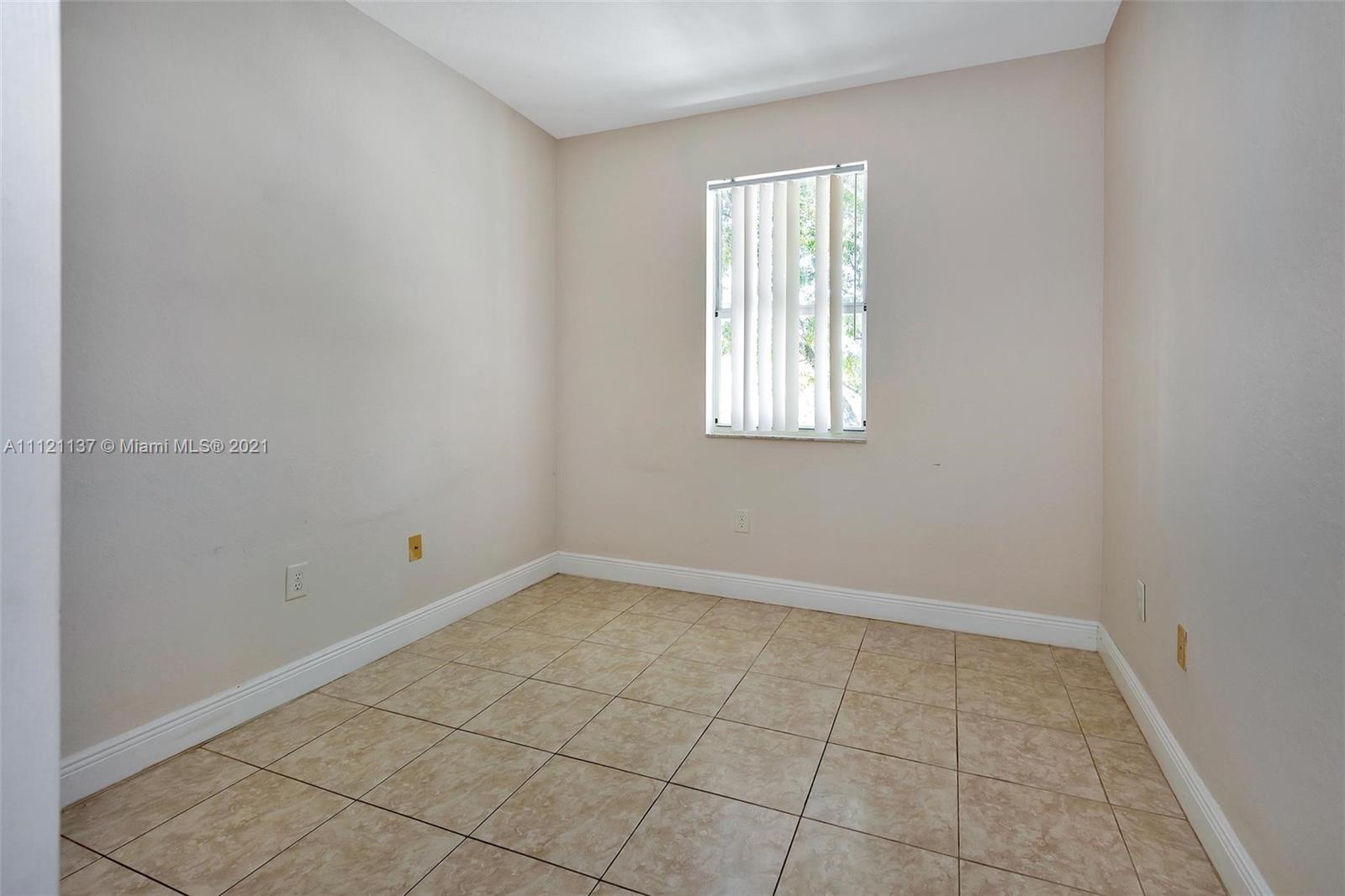 1072 Northeast 40th Road Homestead, FL 33033 - Photo 23 of 49 Gallery Image 23