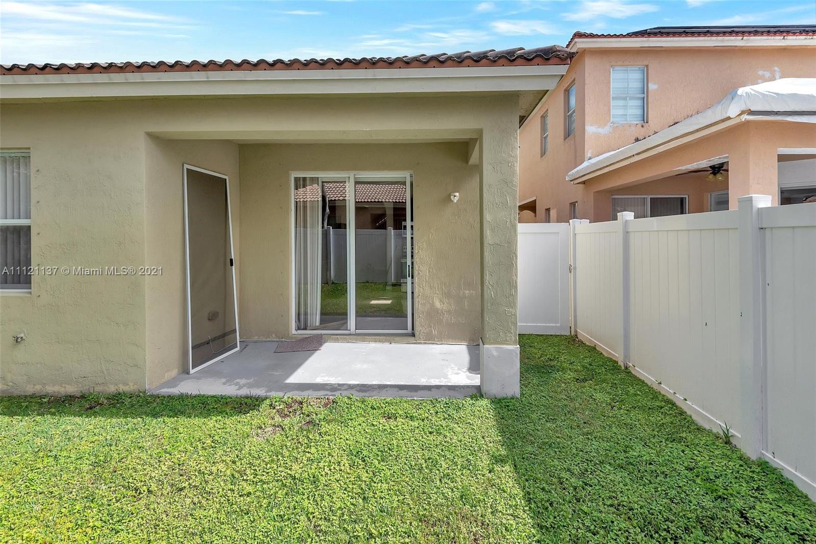1072 Northeast 40th Road Homestead, FL 33033 - Photo 41 of 49 Gallery Image 41