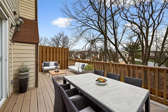 $239,000 | 624 Painted Vista Drive, Ballwin, MO 63021