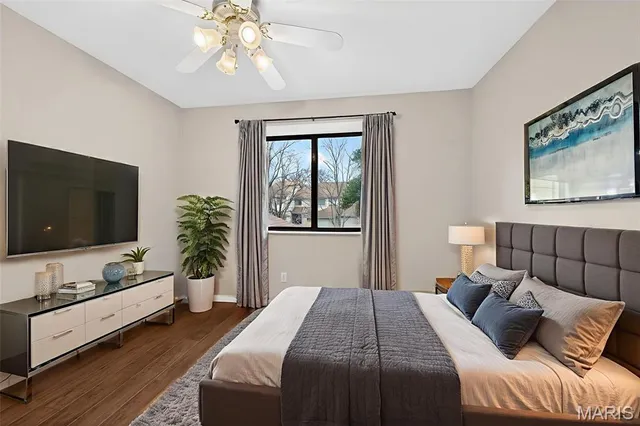 $239,000 | 624 Painted Vista Drive, Ballwin, MO 63021