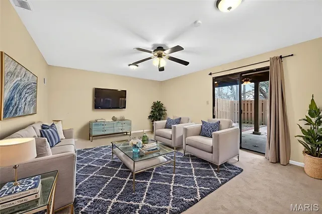 $239,000 | 624 Painted Vista Drive, Ballwin, MO 63021