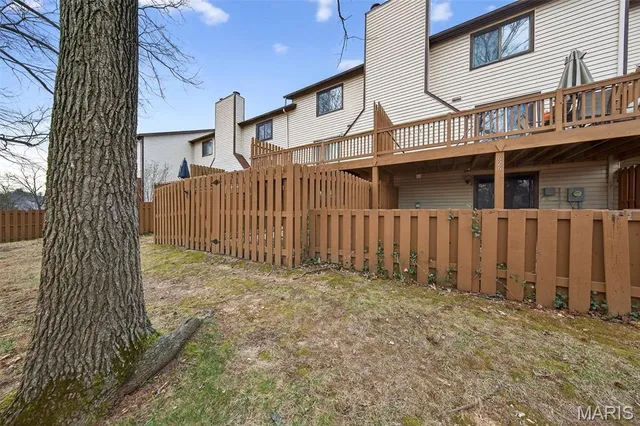 $239,000 | 624 Painted Vista Drive, Ballwin, MO 63021