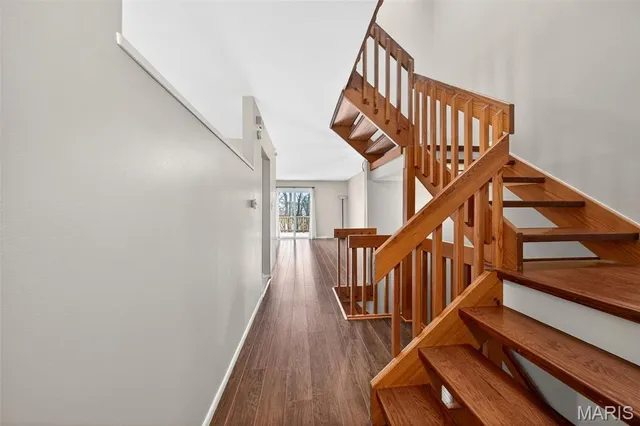 $239,000 | 624 Painted Vista Drive, Ballwin, MO 63021