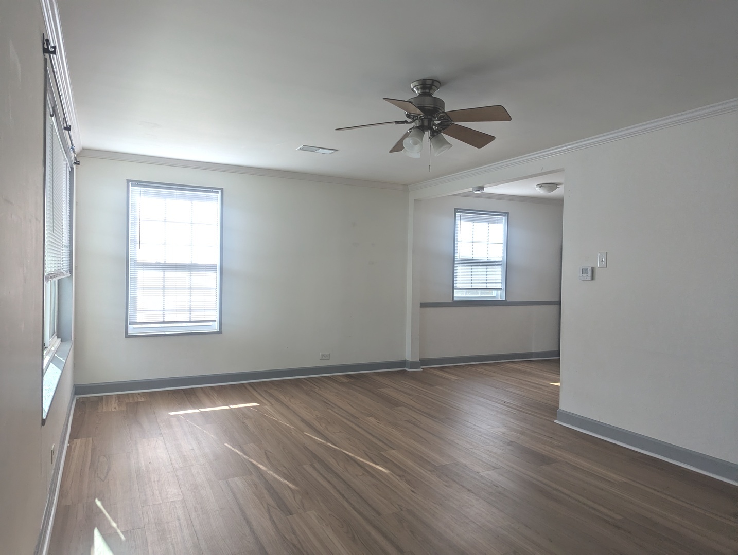 2055 Magnolia Road Homewood, IL 60430 - Photo 7 of 26