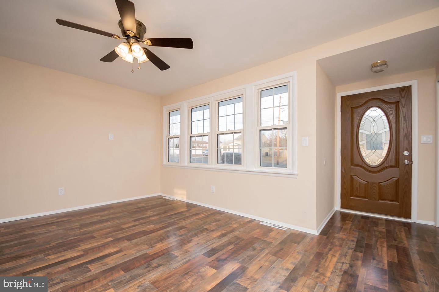 482 Hamilton Road Wenonah, NJ 08090 - Photo 2 of 14