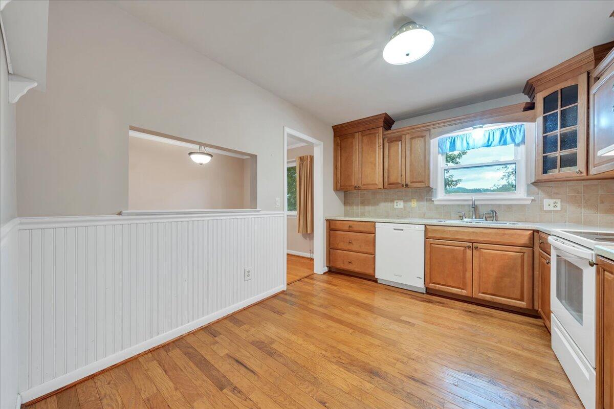 3722 Meadowlark Road Roanoke, VA 24018 - Photo 15 of 44 15-MIB05937