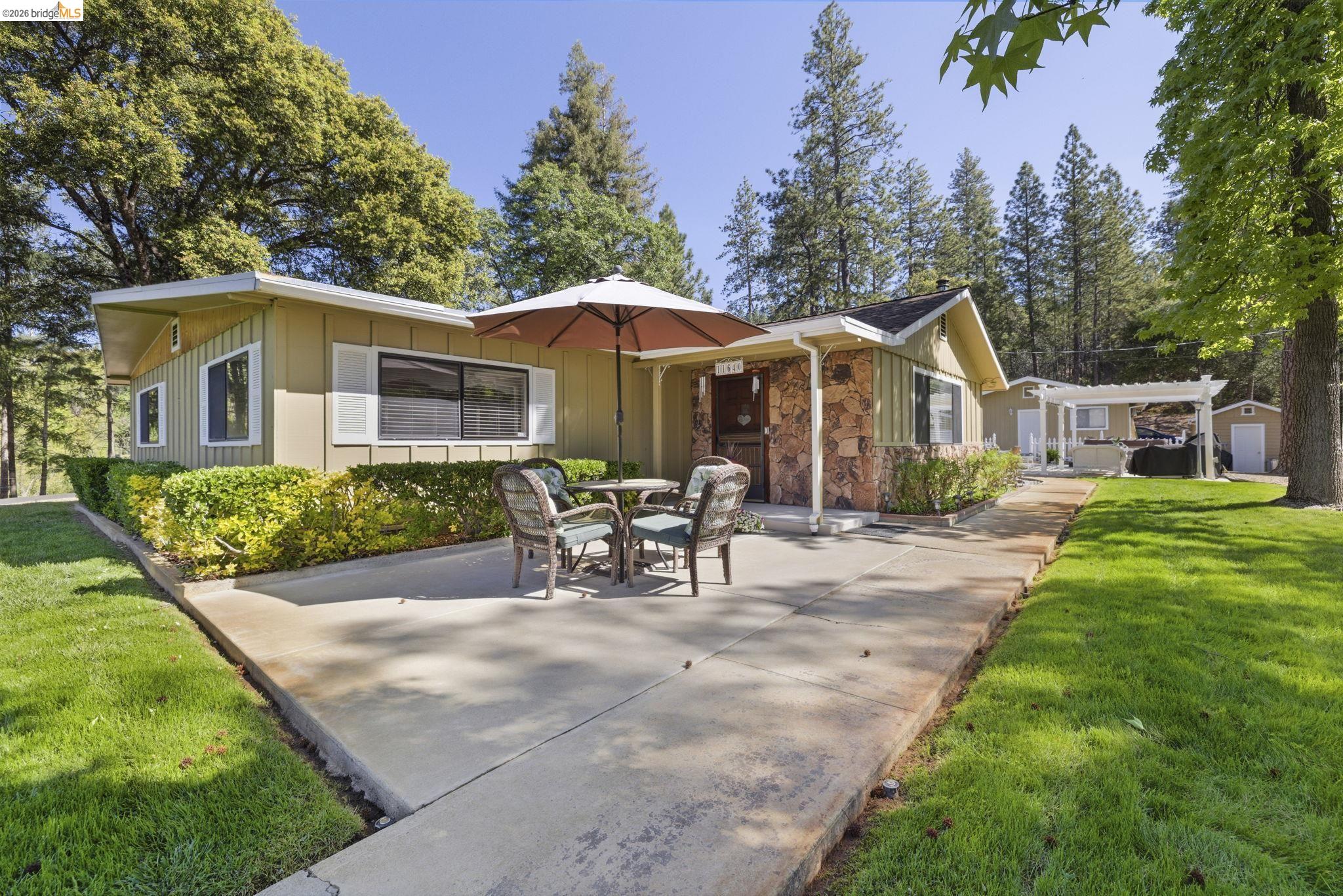 11640 Rambler Road Sonora, CA 95370 - Photo 3 of 45