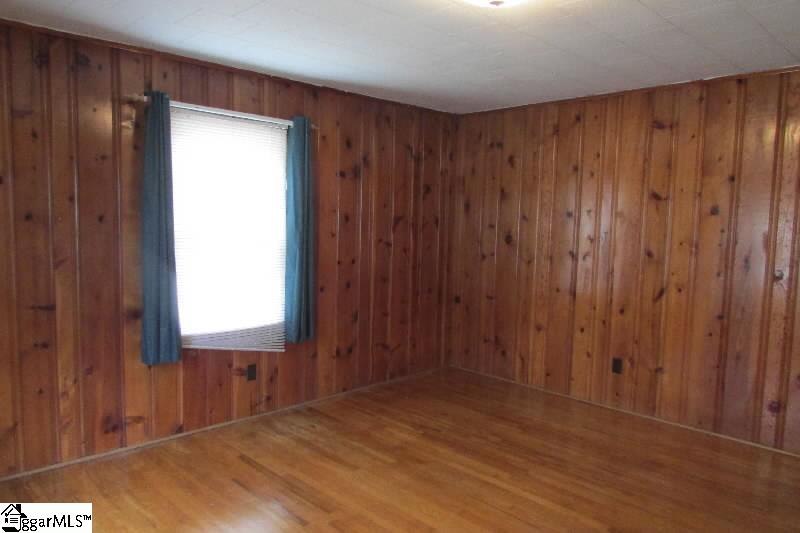 6 Townsend Street Laurens, SC 29360 - Photo 13 of 19