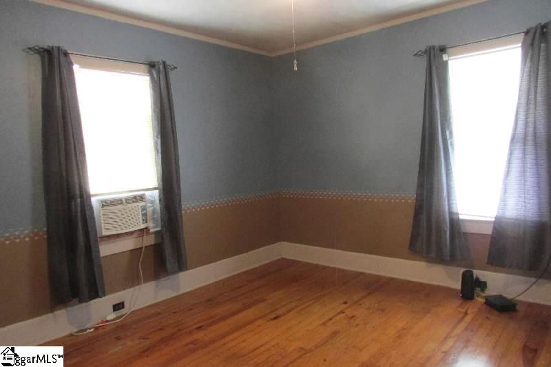 6 Townsend Street Laurens, SC 29360 - Photo 15 of 19