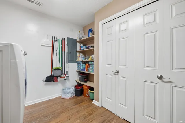 $419,900 | 5140 Old Maysville Road, Fort Wayne, IN 46815