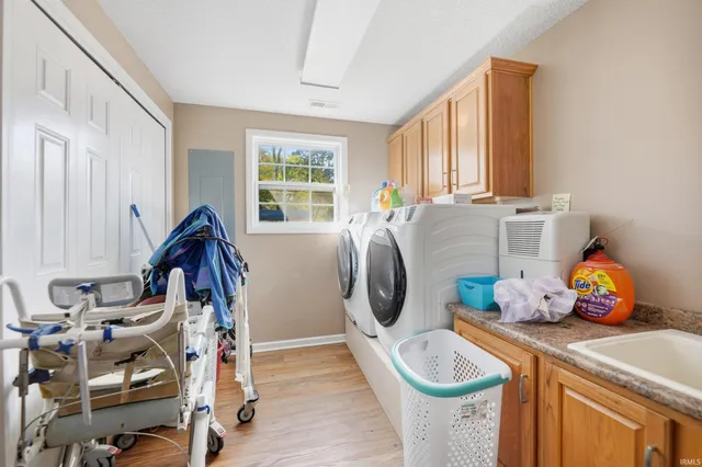 $419,900 | 5140 Old Maysville Road, Fort Wayne, IN 46815