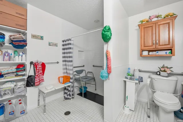 $419,900 | 5140 Old Maysville Road, Fort Wayne, IN 46815