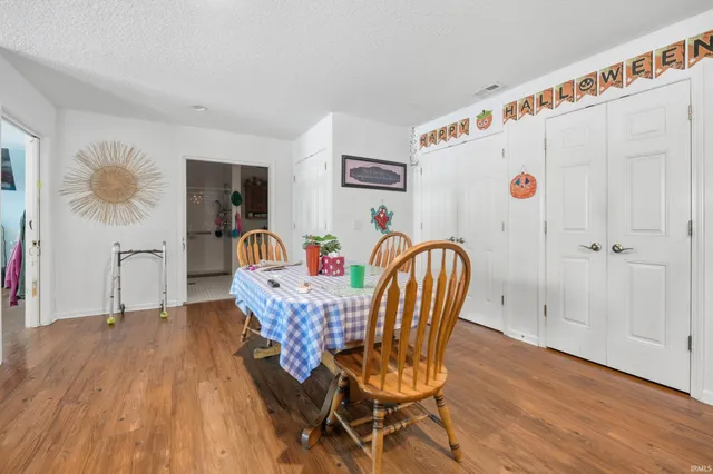 $419,900 | 5140 Old Maysville Road, Fort Wayne, IN 46815