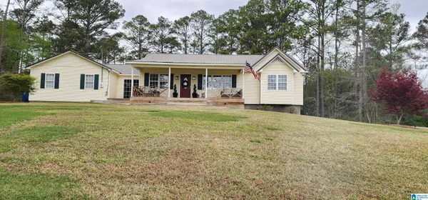 $290,000 | 250 Martin Drive, Oneonta, AL 35121