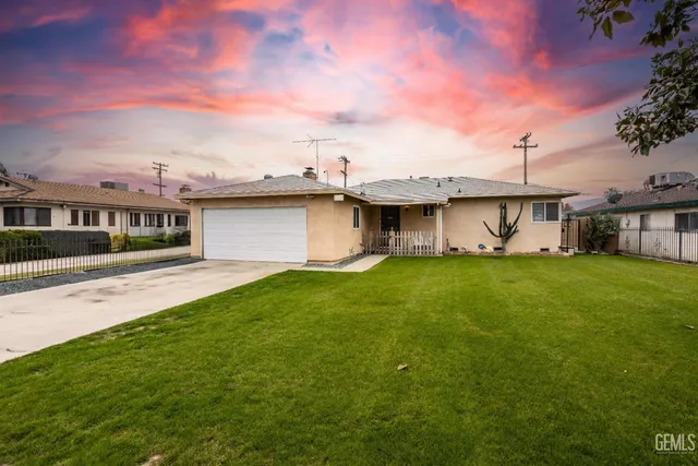 $320,000 | Undisclosed Address, Bakersfield, CA 93304