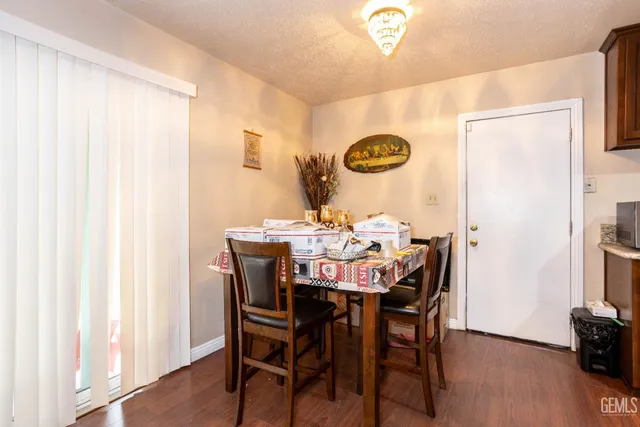 $320,000 | Undisclosed Address, Bakersfield, CA 93304