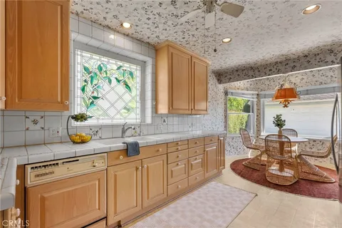 $1,325,000 | 430 Tufts Avenue, Burbank, CA 91504