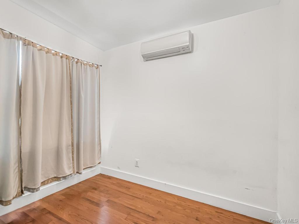 3057 Williamsbridge Road Bronx, NY 10467 - Photo 9 of 9 Gallery Image 9