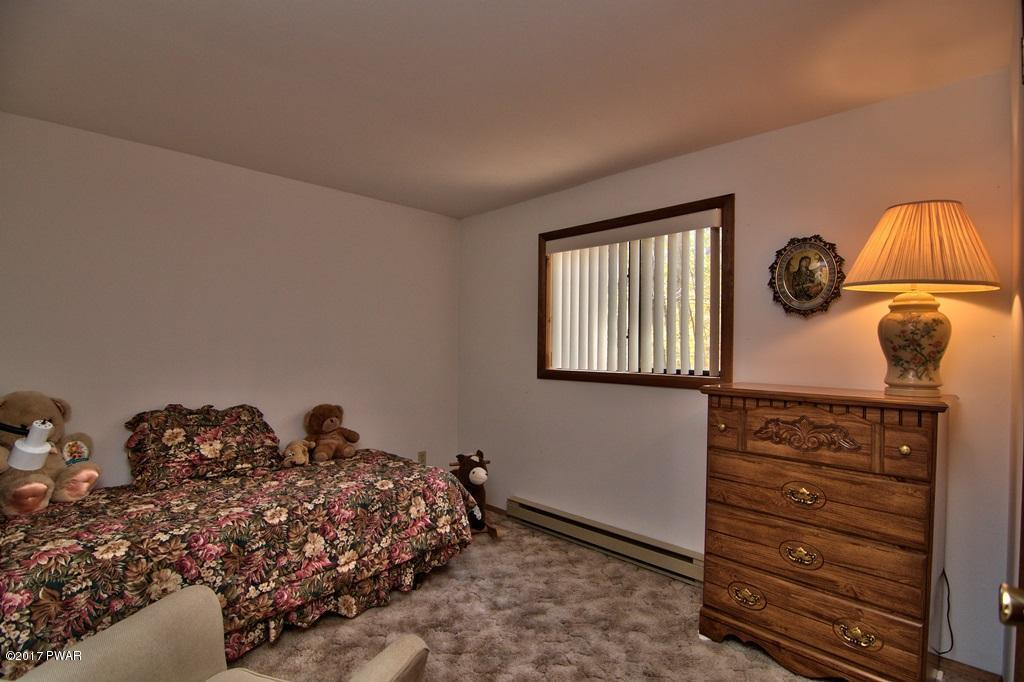 2801 Rockway Road Lake Ariel, PA 18436 - Photo 14 of 57