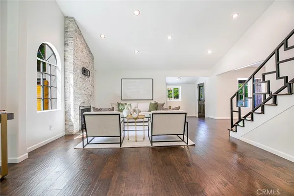 $1,750,000 | 9620 Wheatland Avenue, Shadow Hills, CA 91040