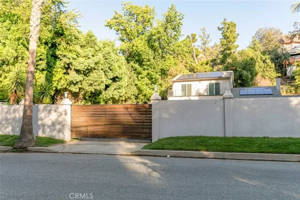 $1,750,000 | 9620 Wheatland Avenue, Shadow Hills, CA 91040